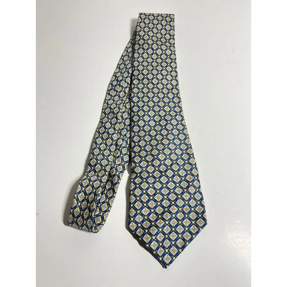Hermes EUC Blue Flower Print 100% Silk Tie 58